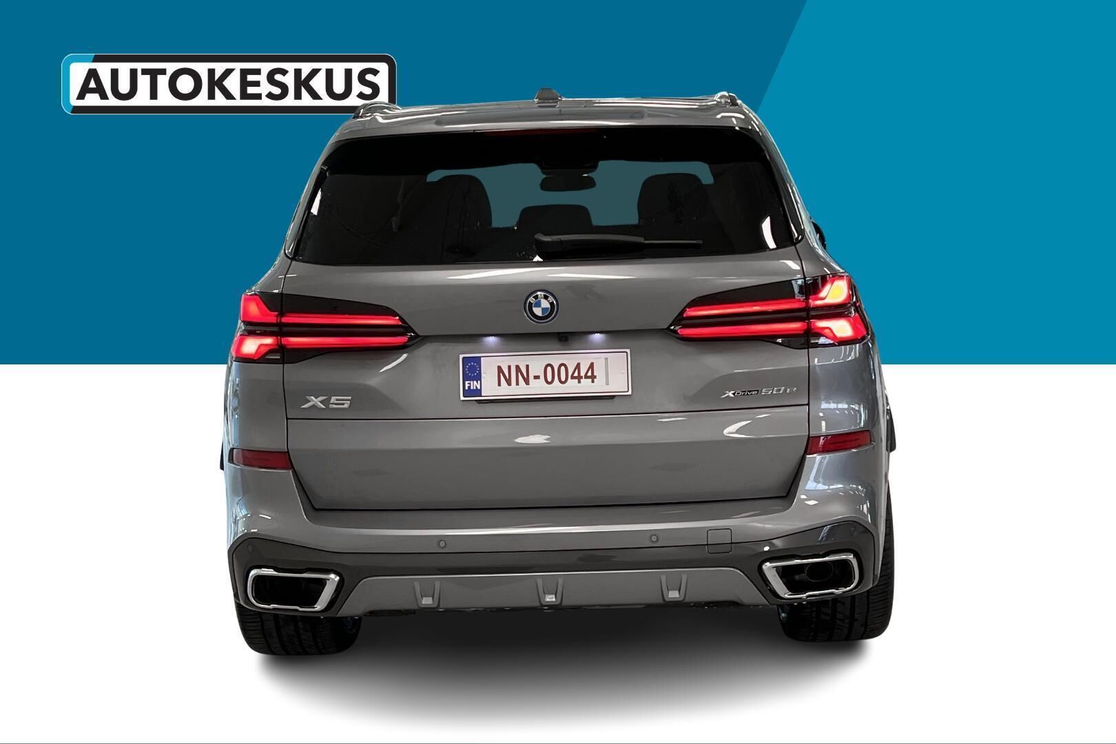 BMW X5 iso kuva 5