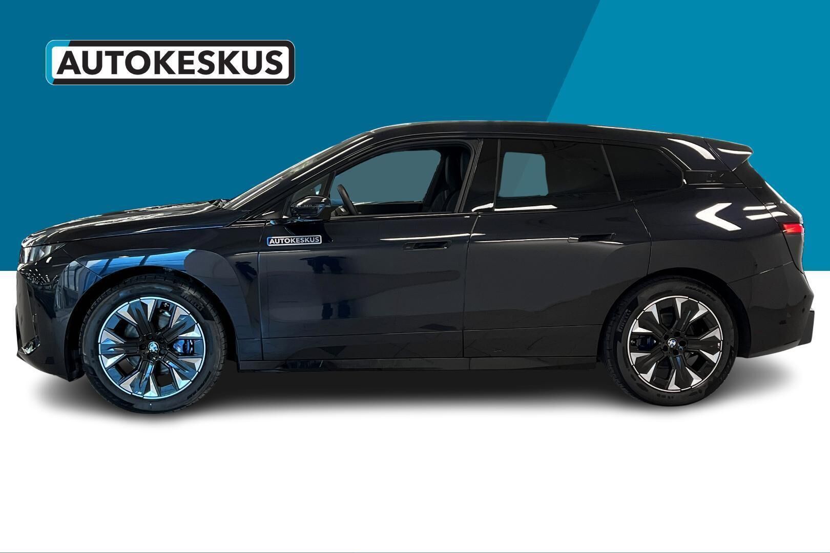 BMW iX iso kuva 21