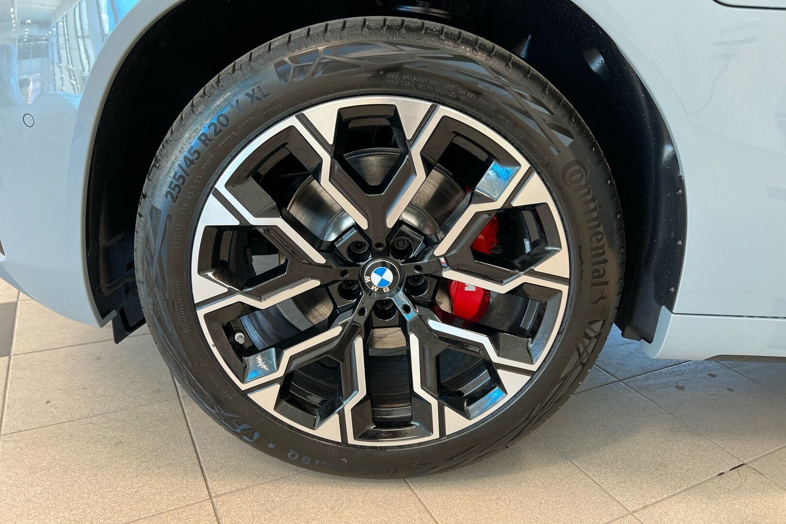 BMW X3 iso kuva 10