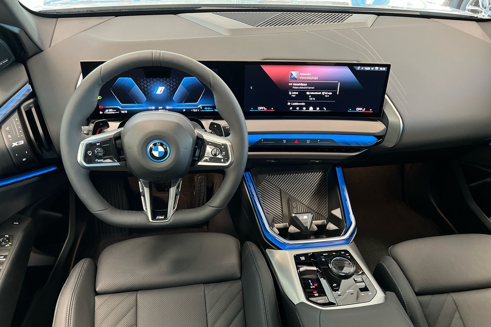BMW X3 iso kuva 14