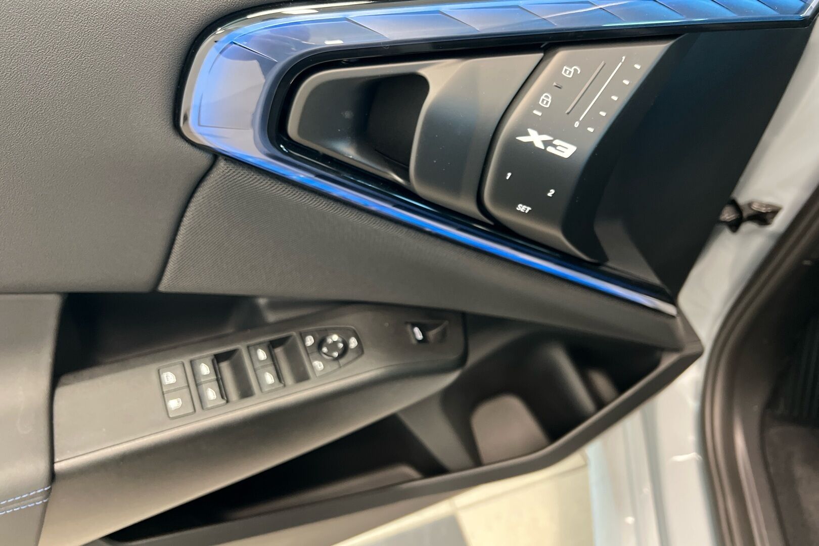 BMW X3 iso kuva 18