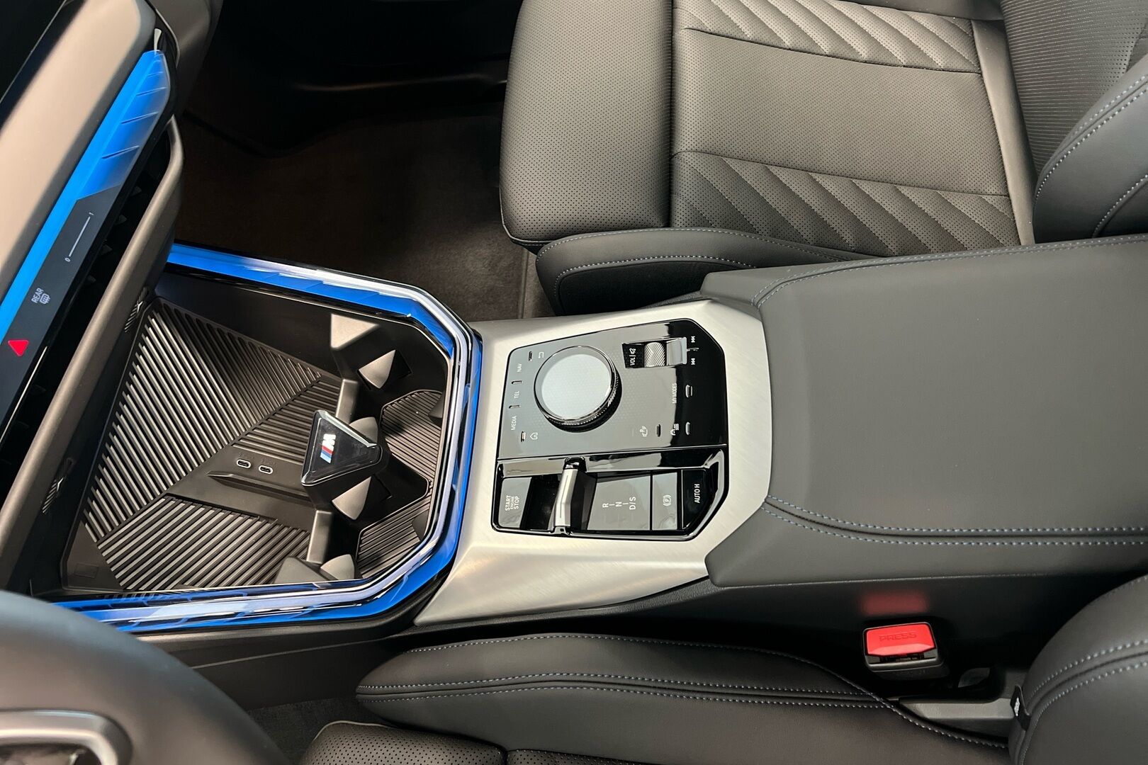 BMW X3 iso kuva 20