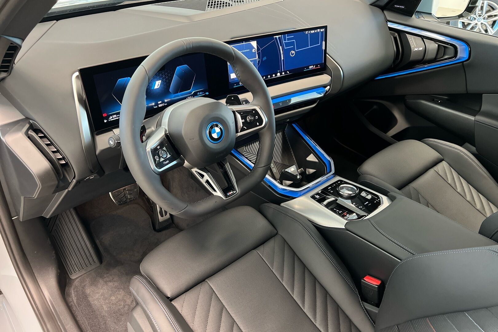BMW X3 iso kuva 6