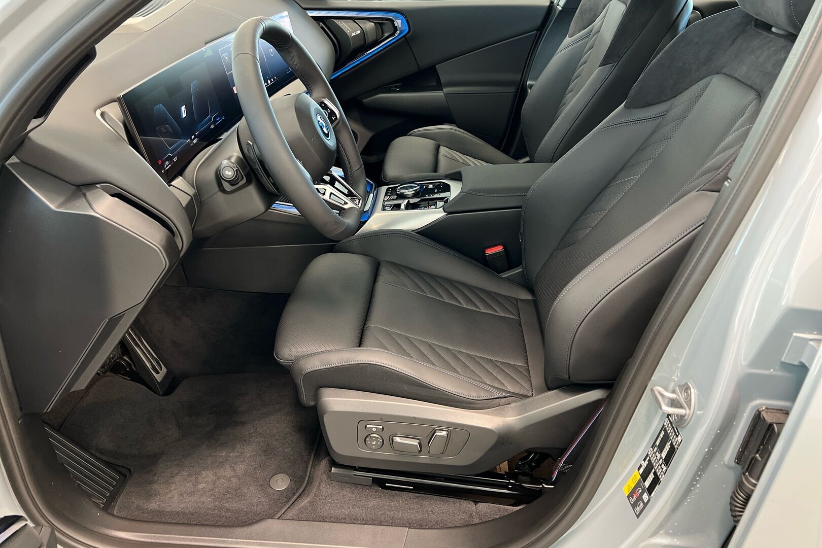 BMW X3 iso kuva 7