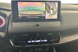 Nissan X-Trail esikatselu 17