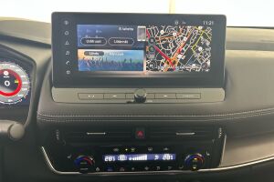 Nissan X-Trail esikatselu 21