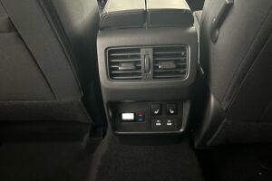 Nissan X-Trail esikatselu 26