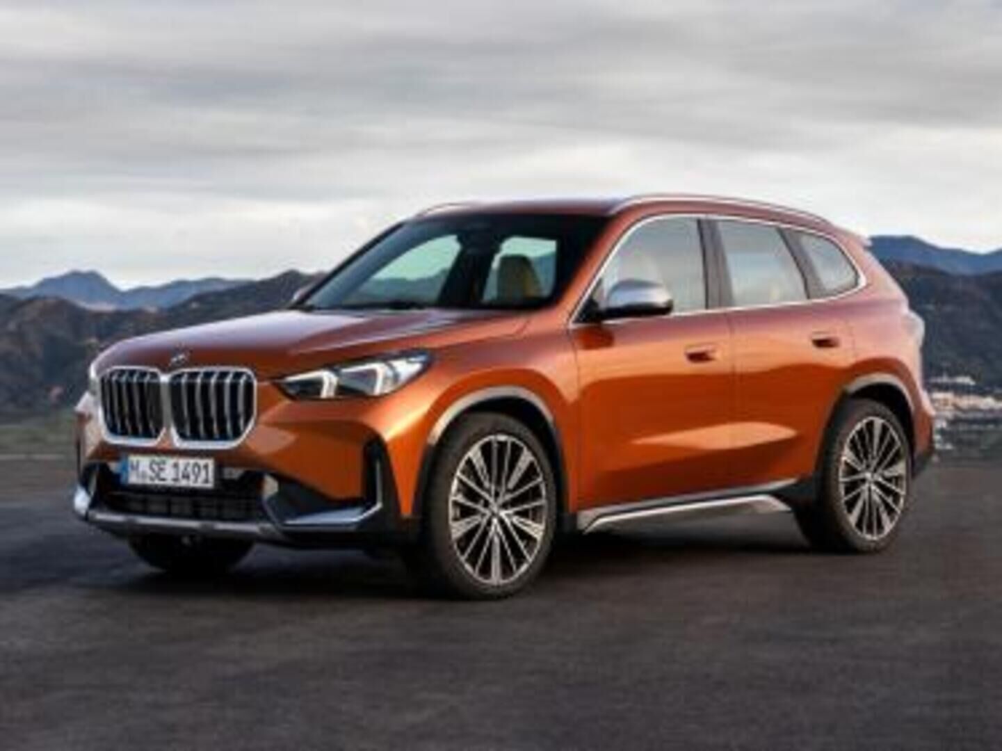 BMW X1 iso kuva 0