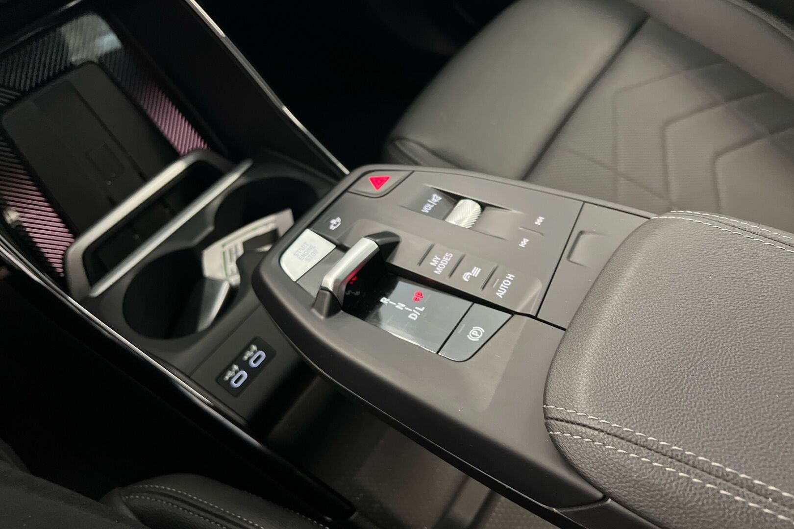 BMW X1 iso kuva 20