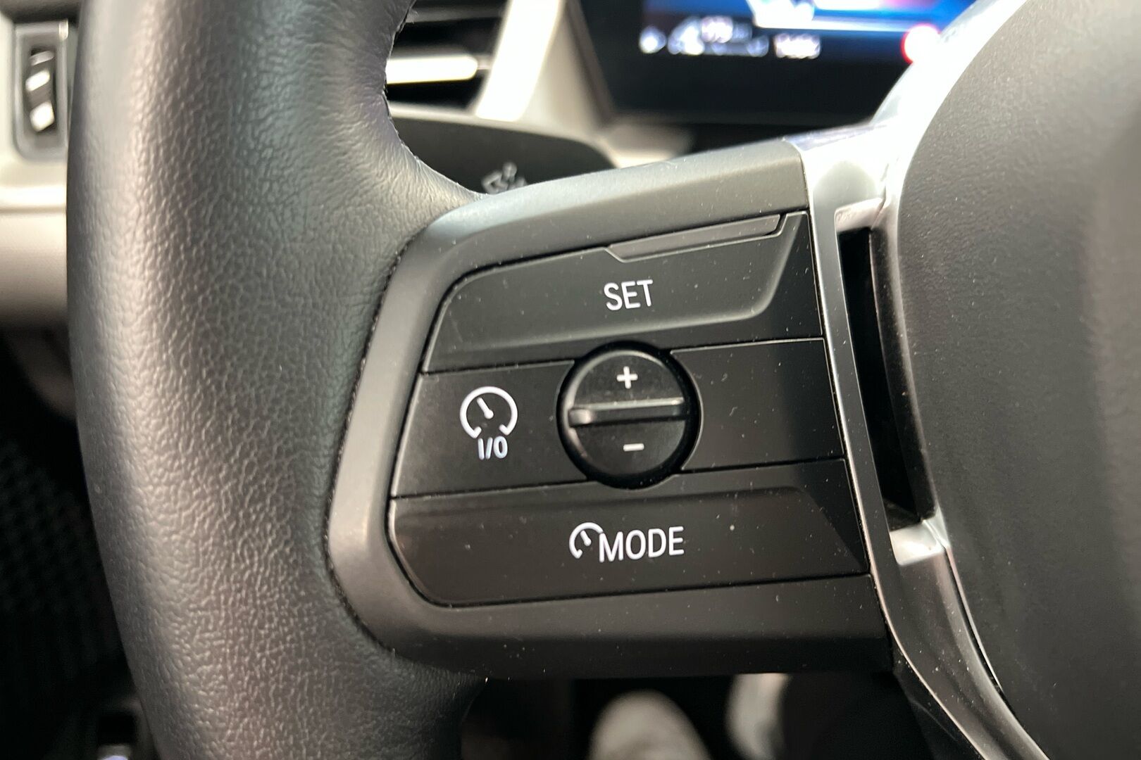 BMW X1 iso kuva 10