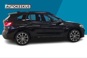 BMW X1 esikatselu 3