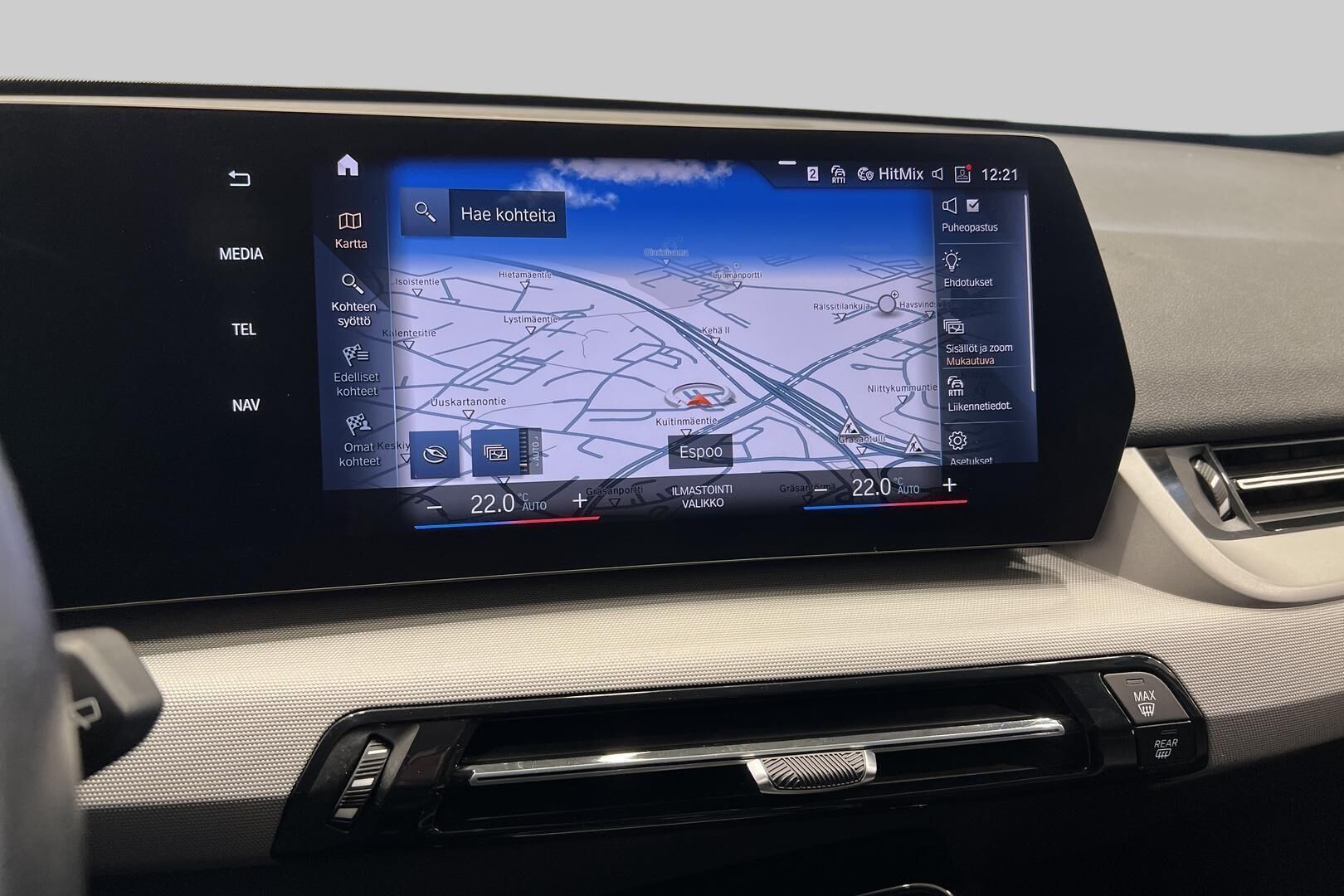 BMW X1 iso kuva 15