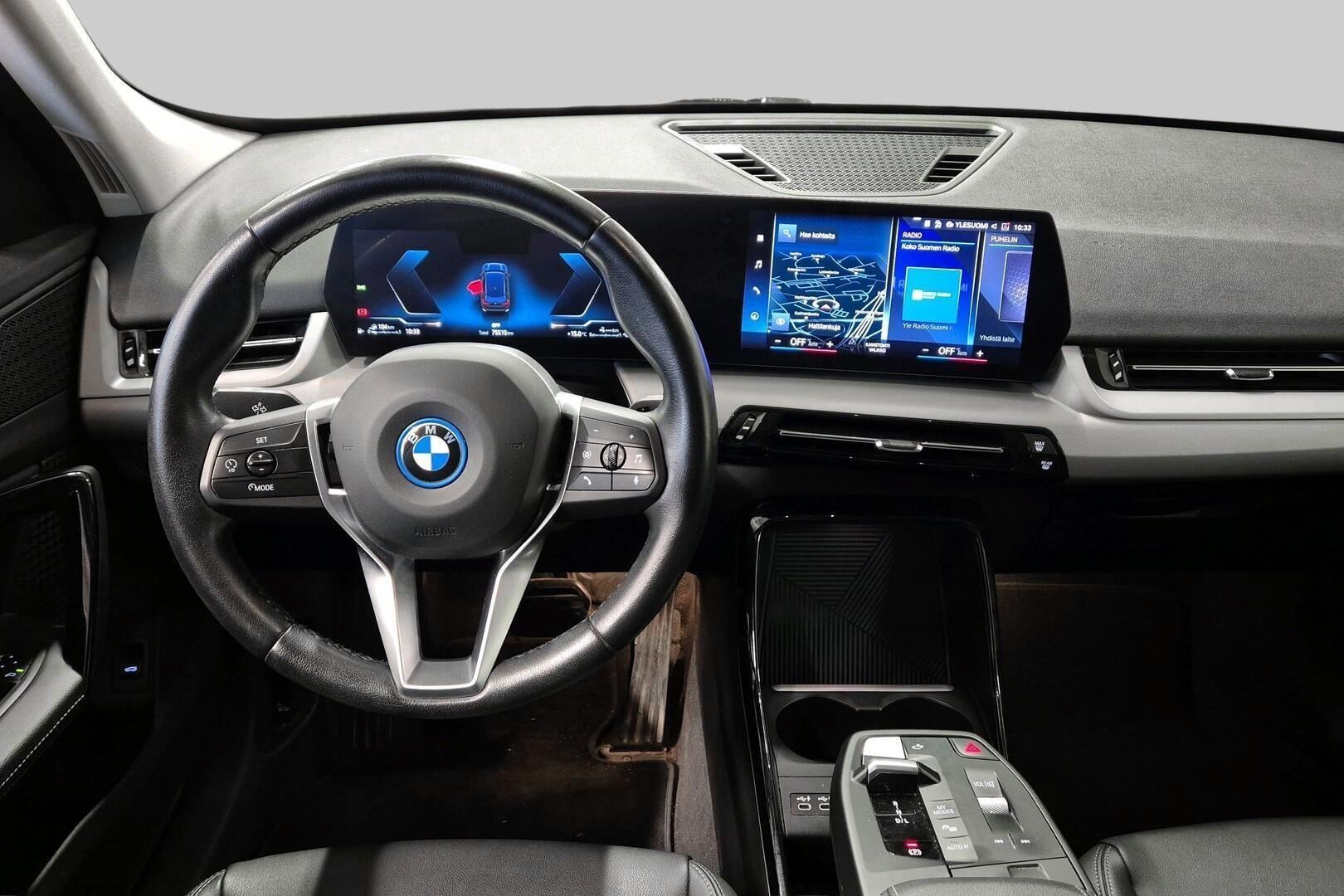 BMW X1 iso kuva 2