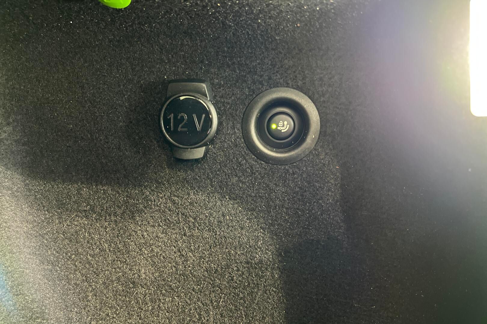 BMW X1 iso kuva 36