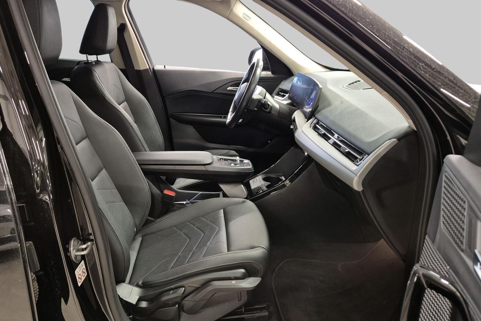 BMW X1 iso kuva 3