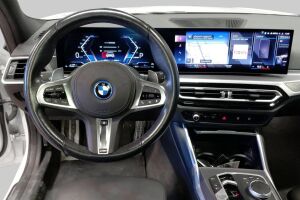 BMW 3-SARJA esikatselu 2