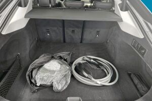 BMW i4 esikatselu 11