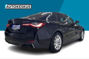 BMW i4 esikatselu 4