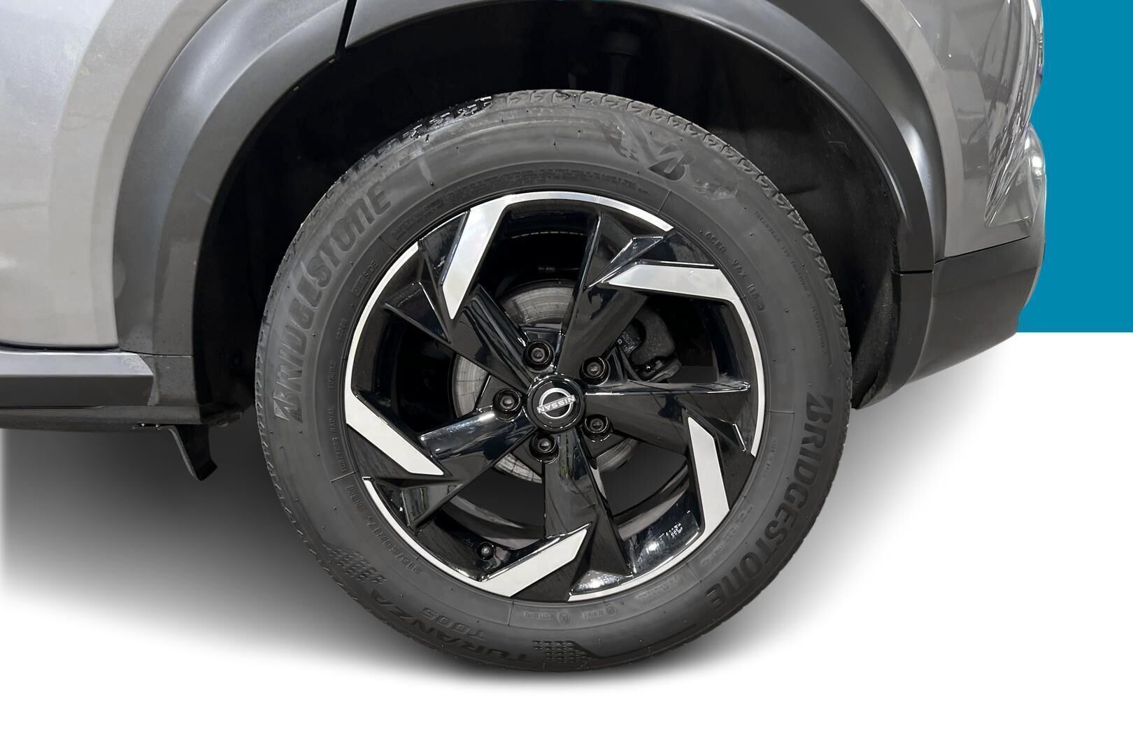 Nissan Juke iso kuva 13
