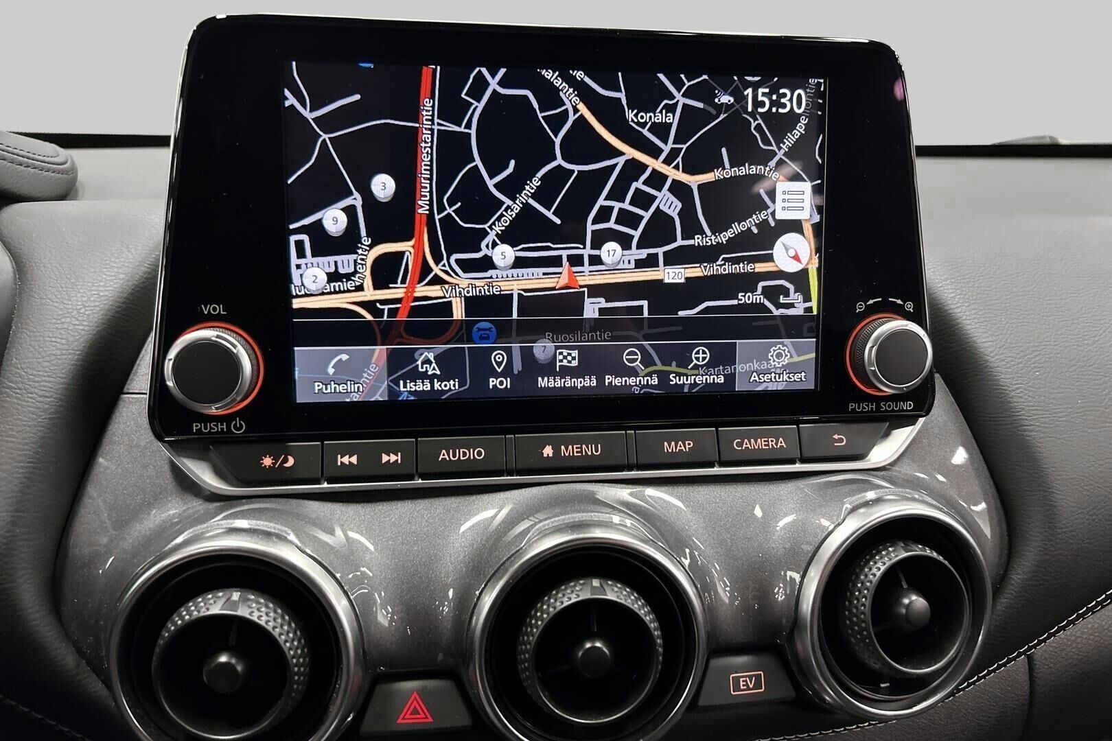 Nissan Juke iso kuva 17