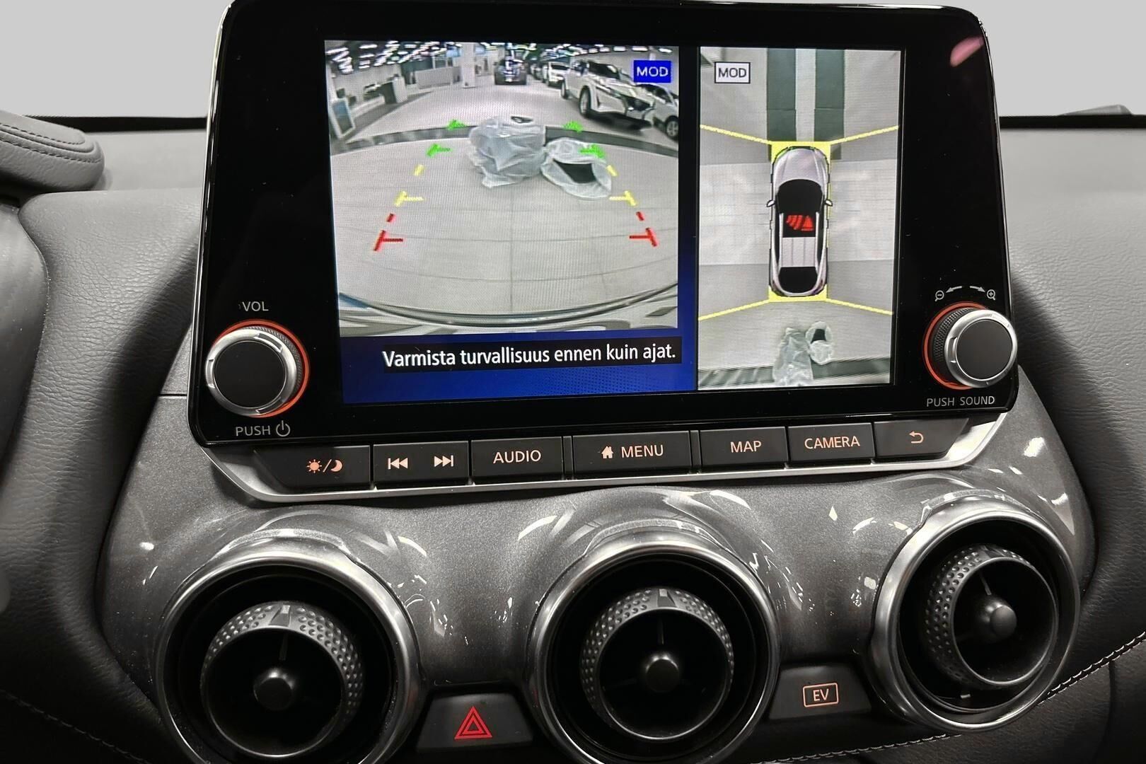 Nissan Juke iso kuva 18