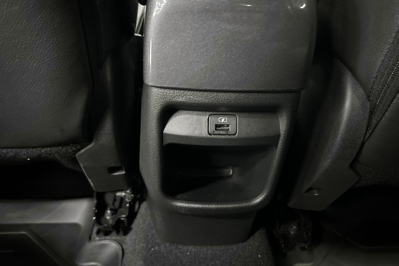 Nissan Juke iso kuva 27