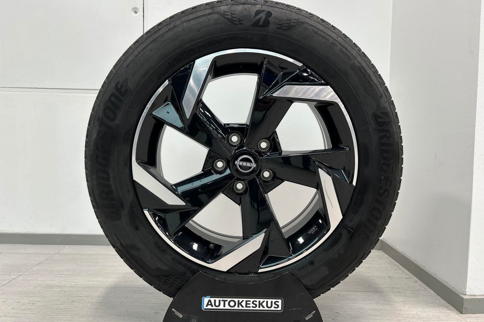 Nissan Juke iso kuva 29