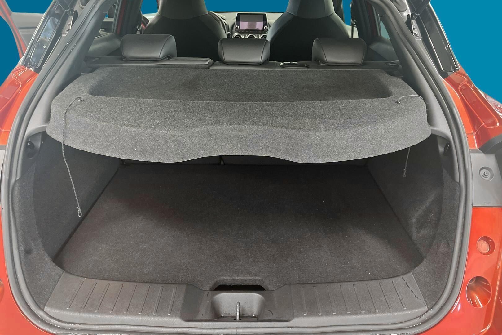 Nissan Juke iso kuva 12
