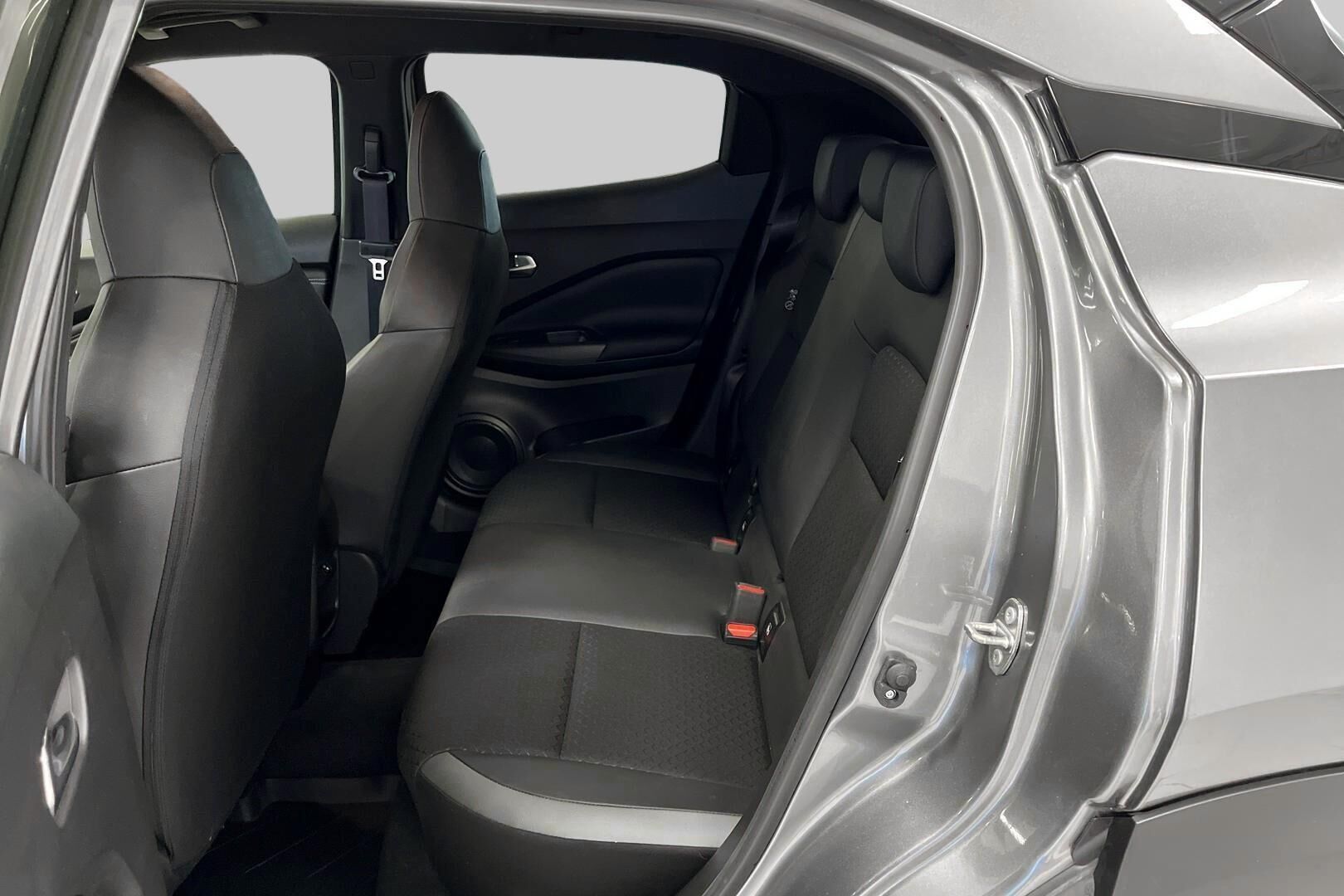 Nissan Juke iso kuva 22