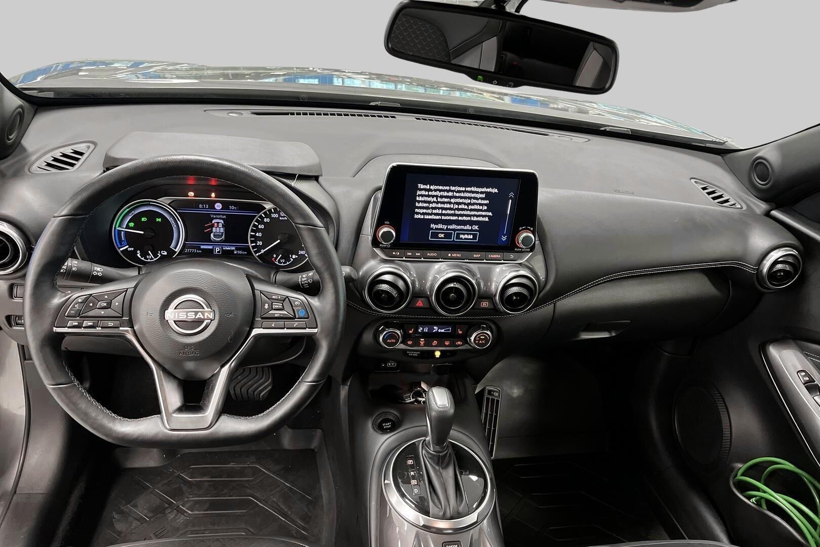 Nissan Juke iso kuva 9
