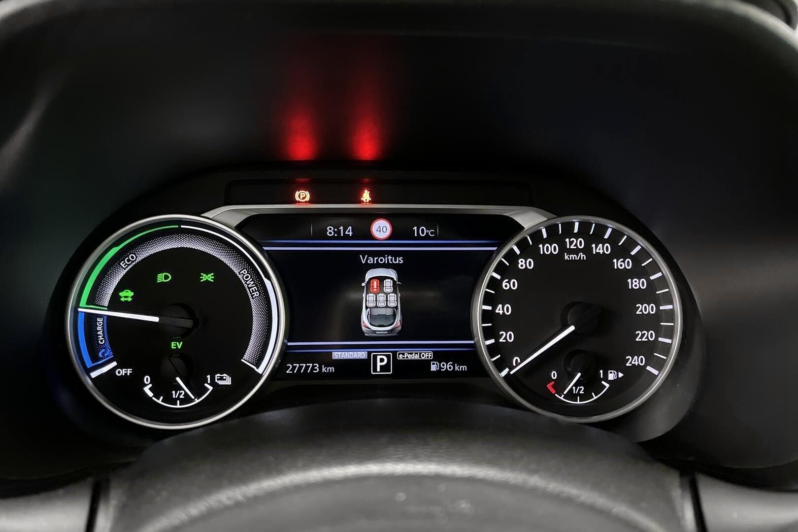 Nissan Juke iso kuva 11
