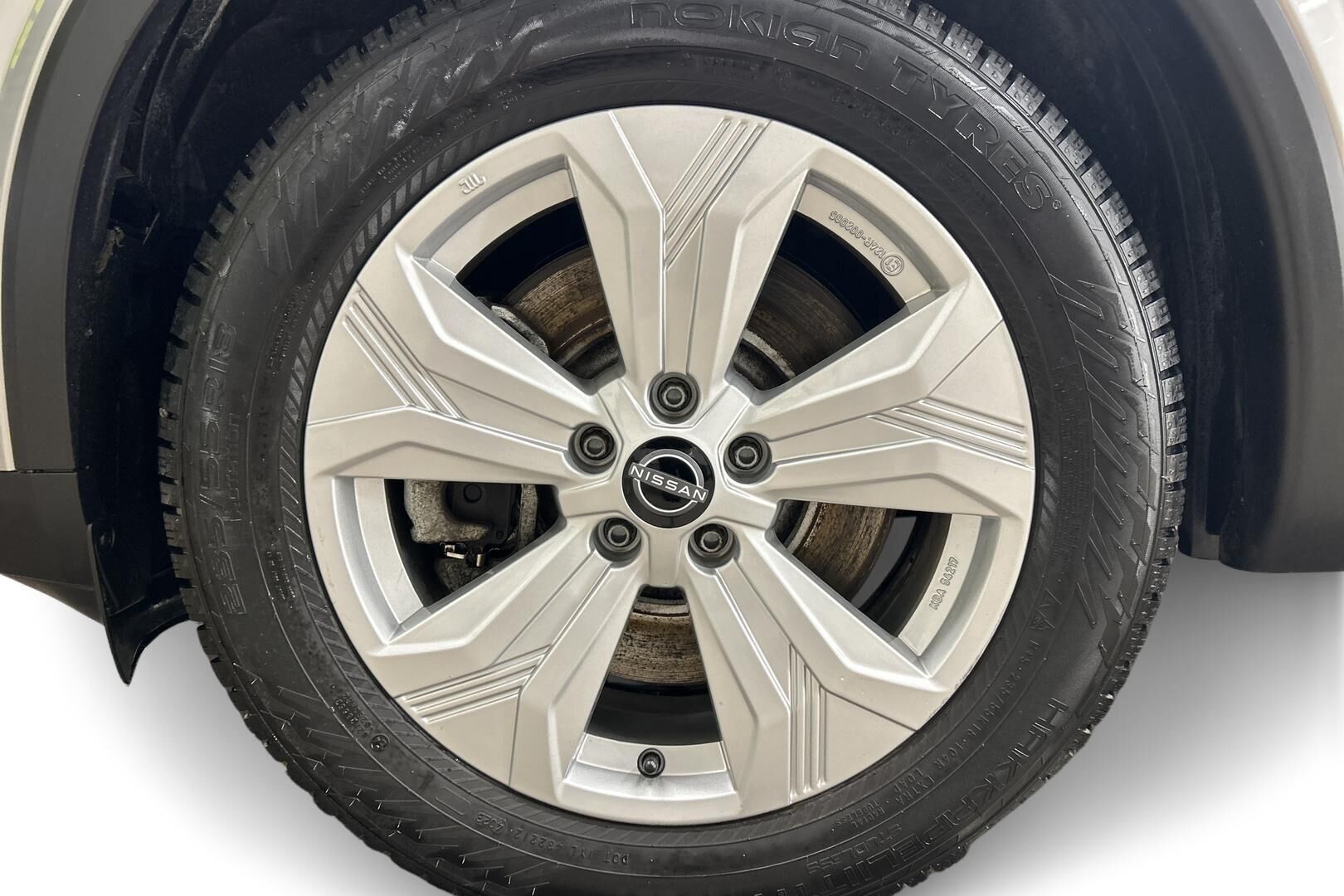 Nissan Qashqai iso kuva 14