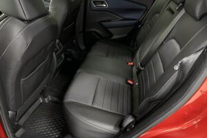 Nissan Qashqai esikatselu 10
