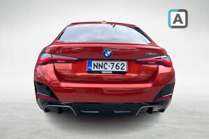BMW i4 esikatselu 2