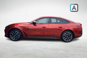 BMW i4 esikatselu 4