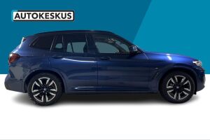 BMW iX3 esikatselu 3