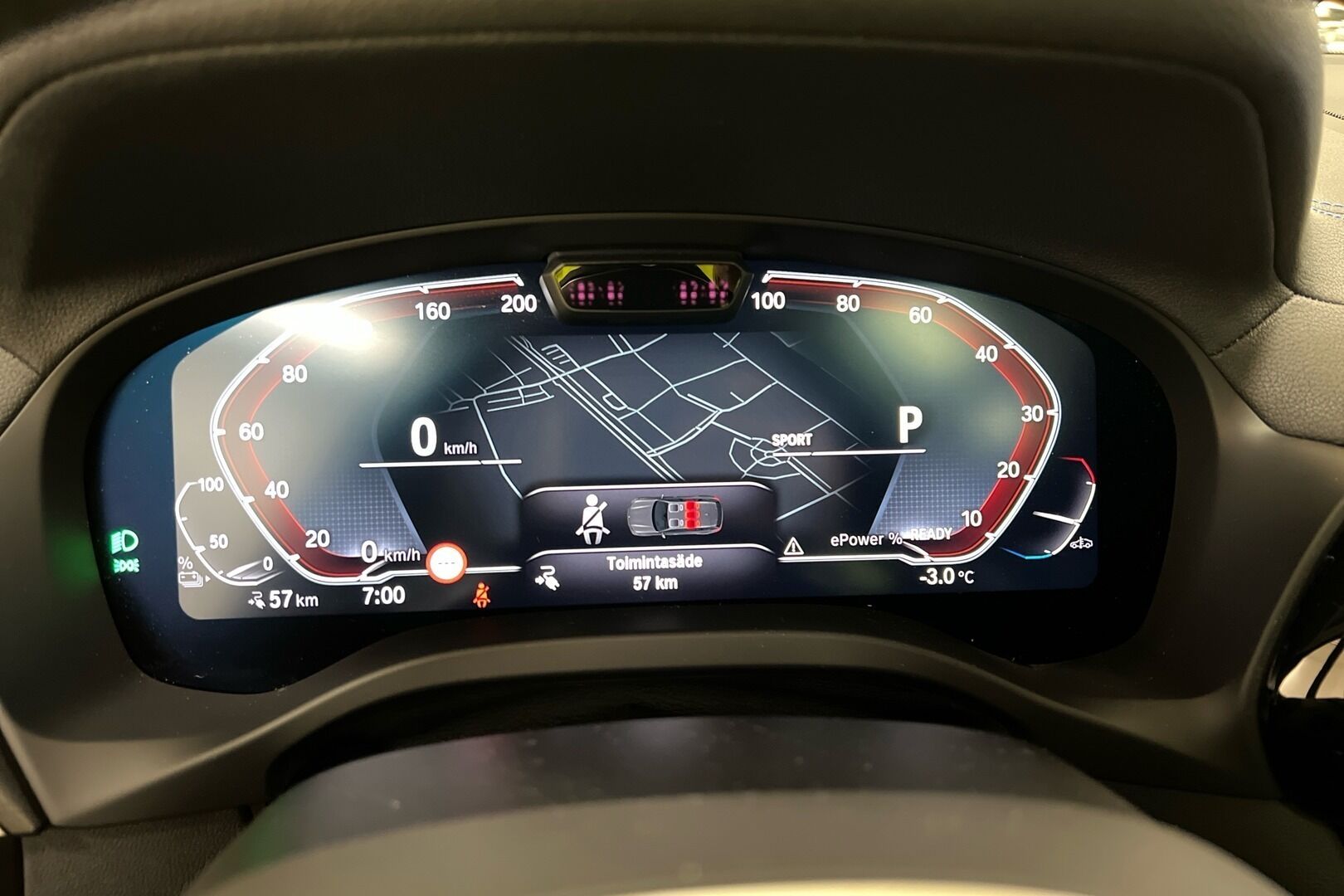 BMW iX3 iso kuva 10