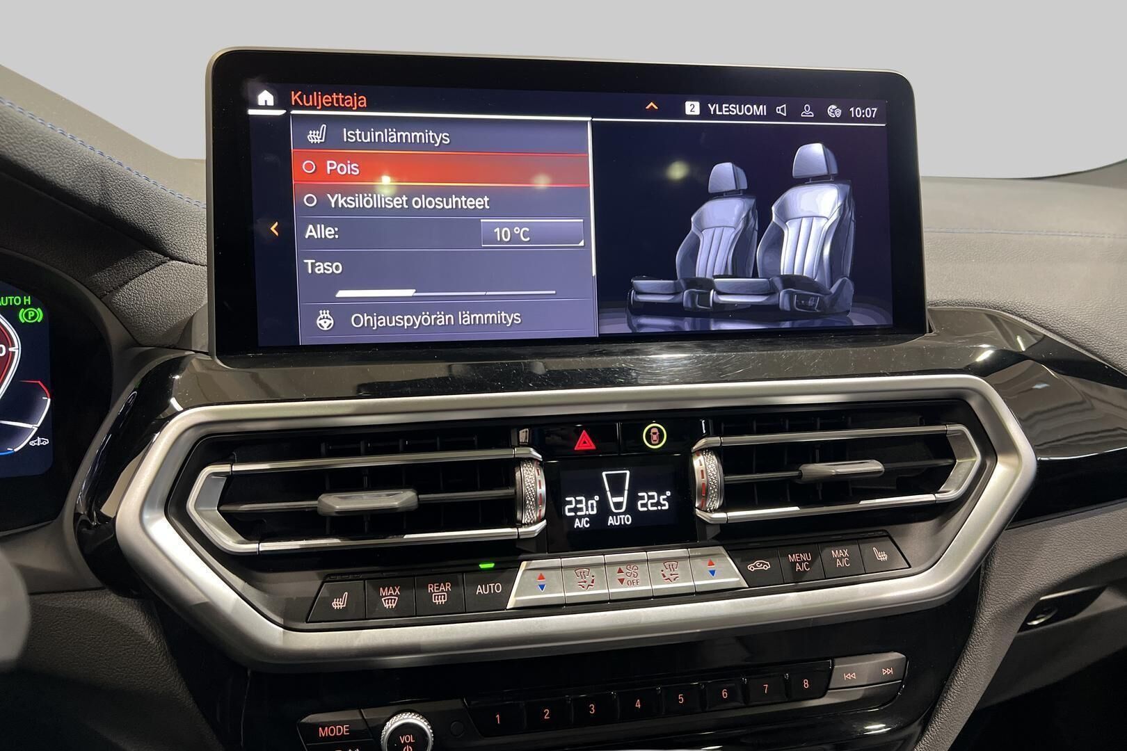 BMW iX3 iso kuva 22