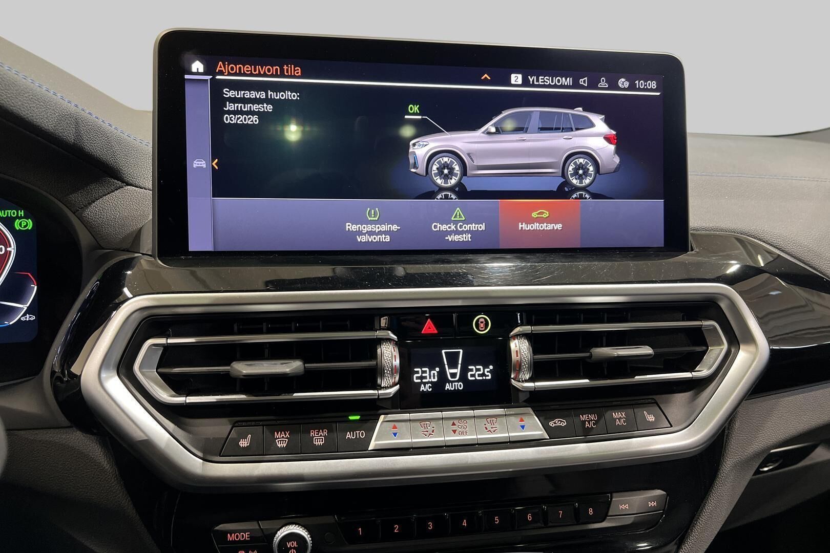 BMW iX3 iso kuva 24
