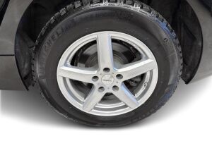 BMW 2-sarja esikatselu 11