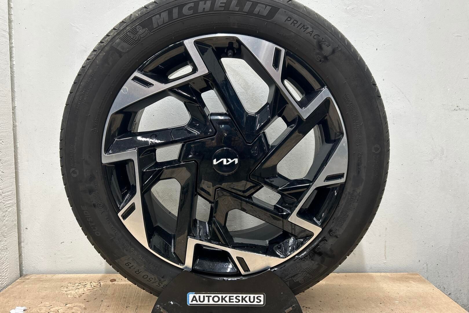 Kia Sportage iso kuva 11