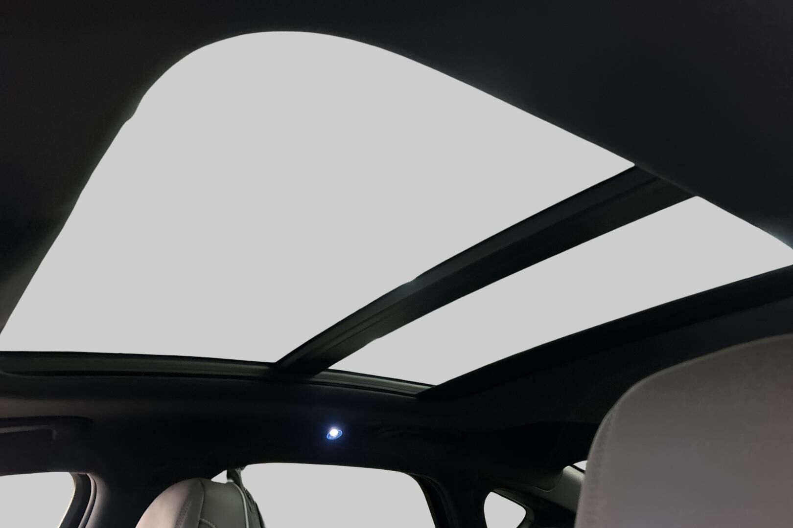 BYD Han iso kuva 19