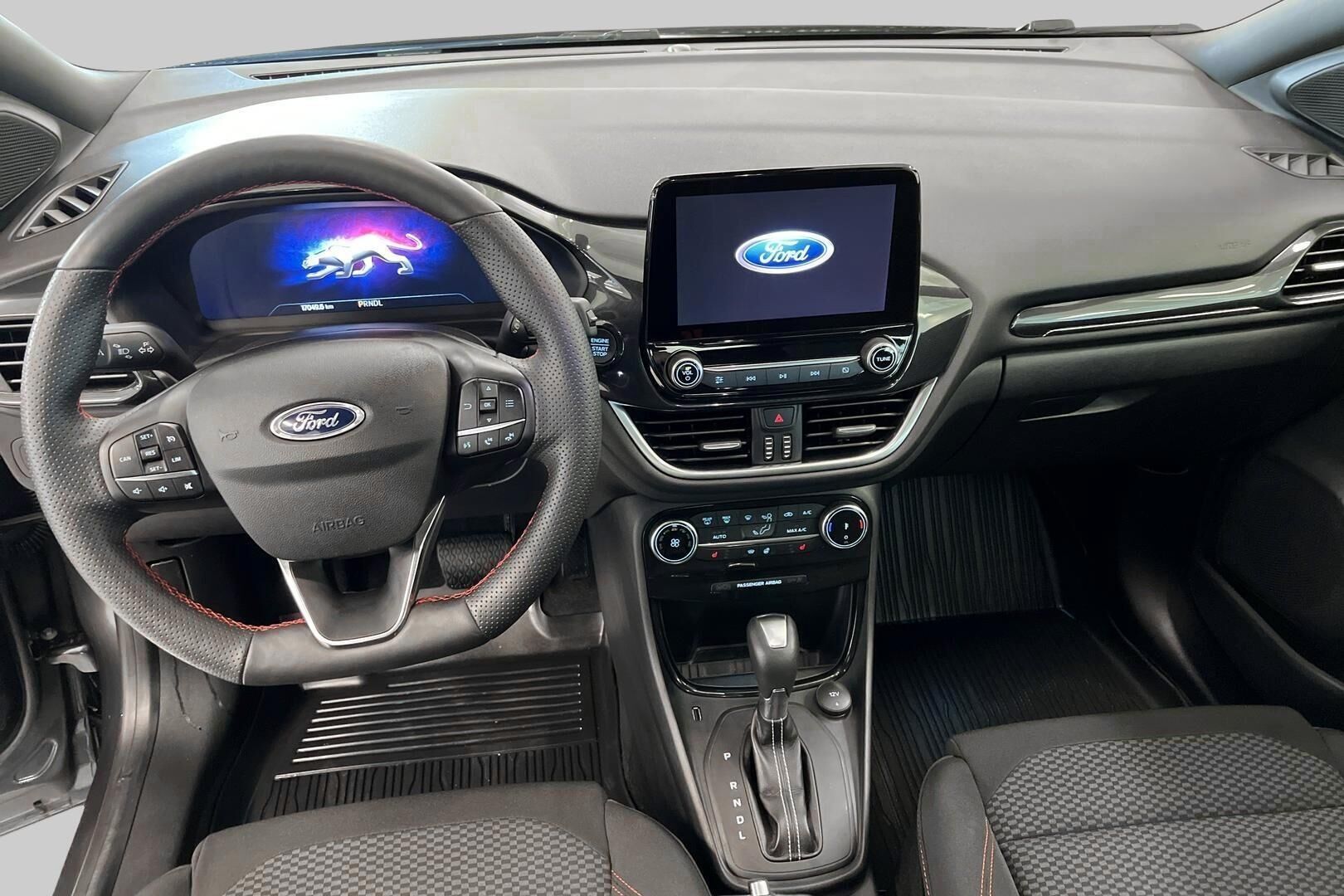 Ford Puma iso kuva 11