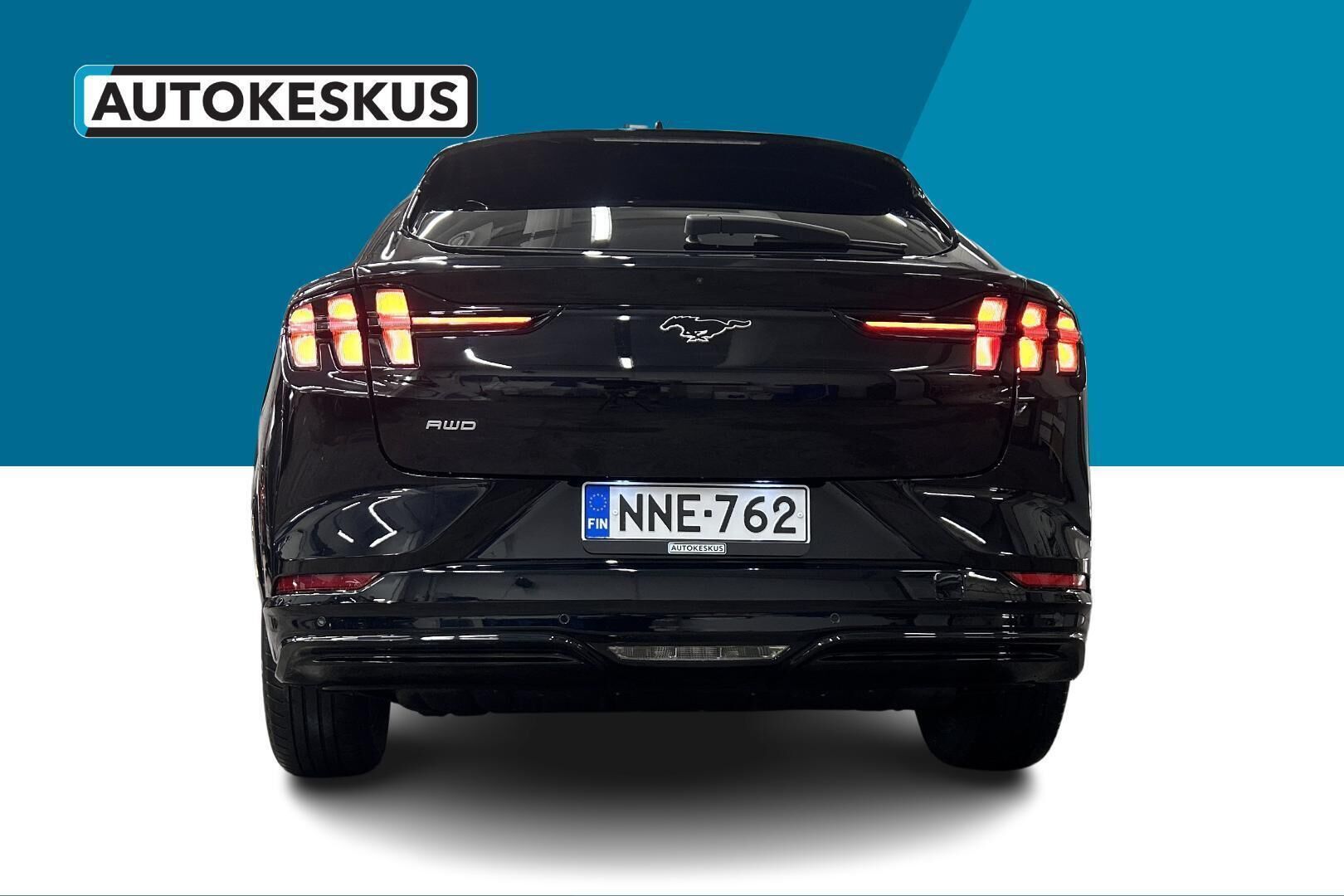 Ford Mustang Mach-E iso kuva 6