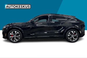 Ford Mustang Mach-E esikatselu 8