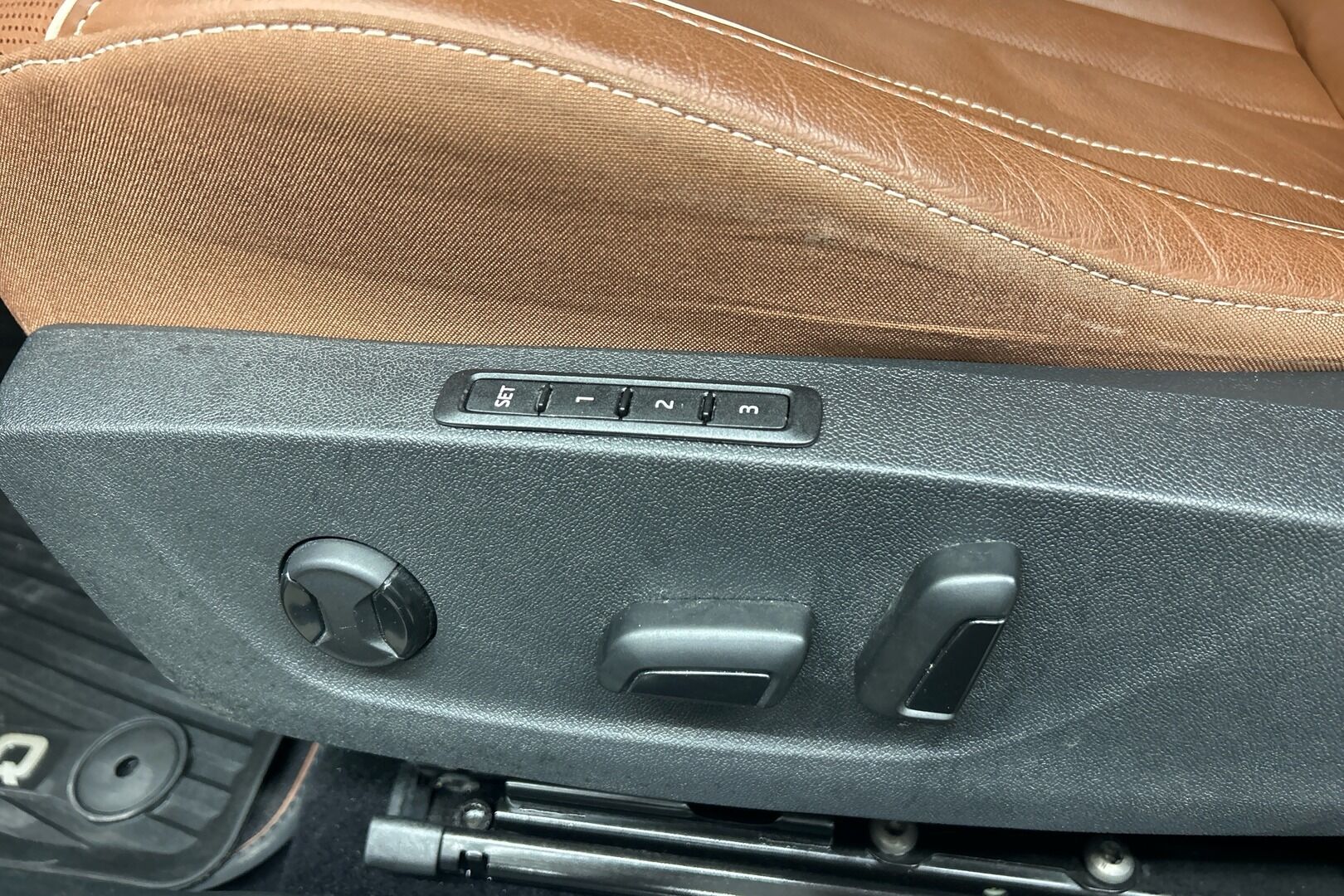 Skoda Enyaq iso kuva 13