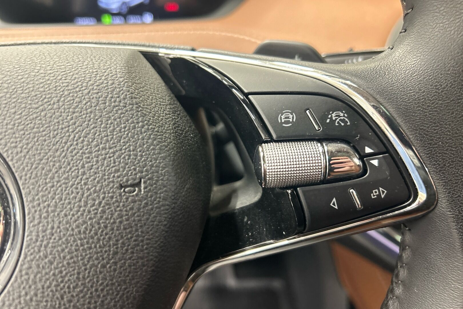 Skoda Enyaq iso kuva 16