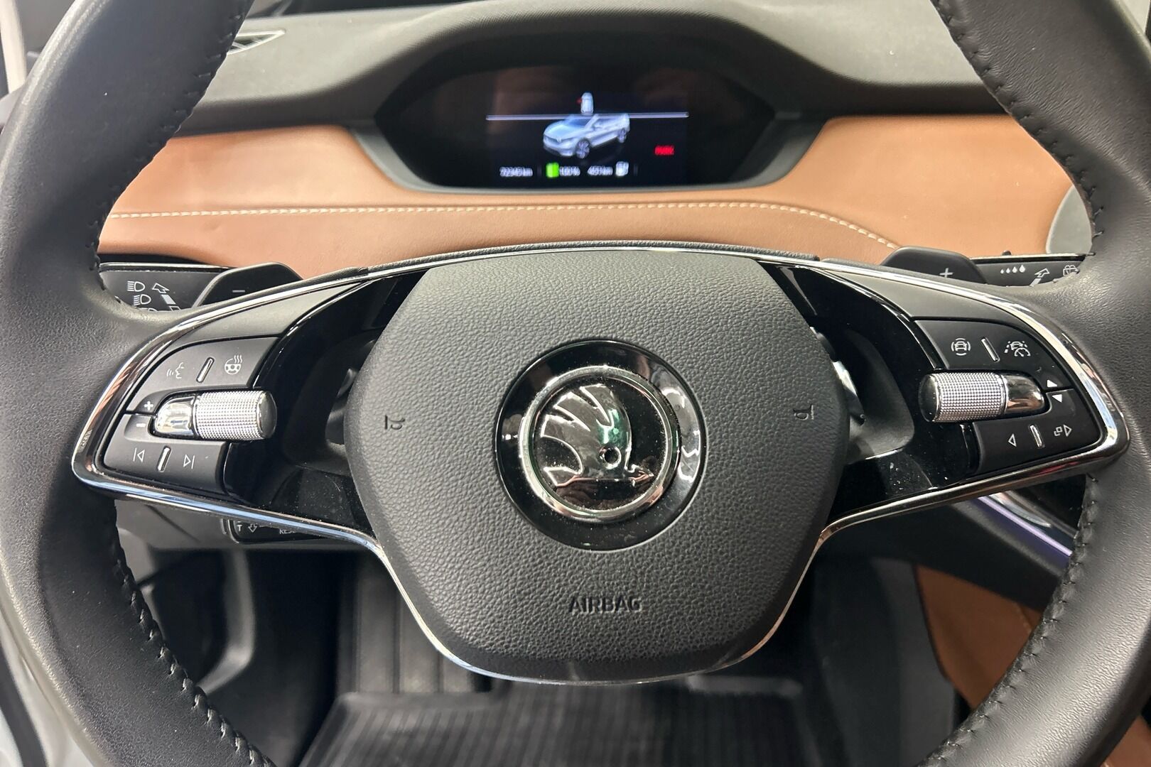 Skoda Enyaq iso kuva 18