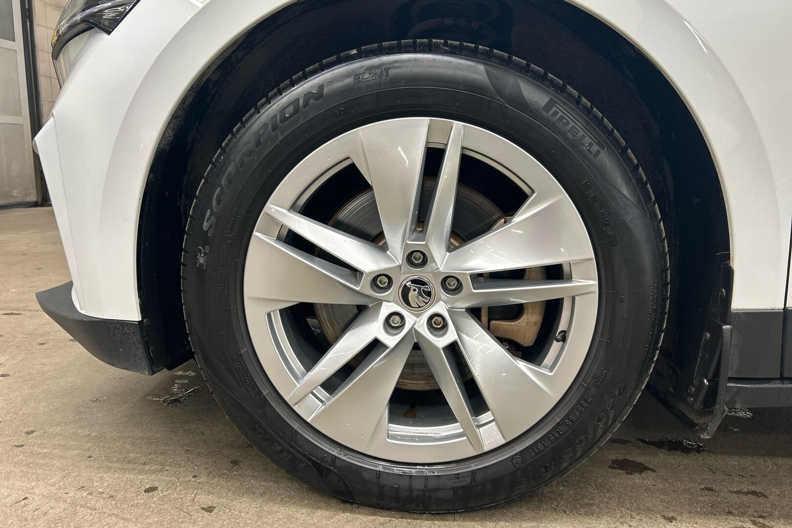 Skoda Enyaq iso kuva 27