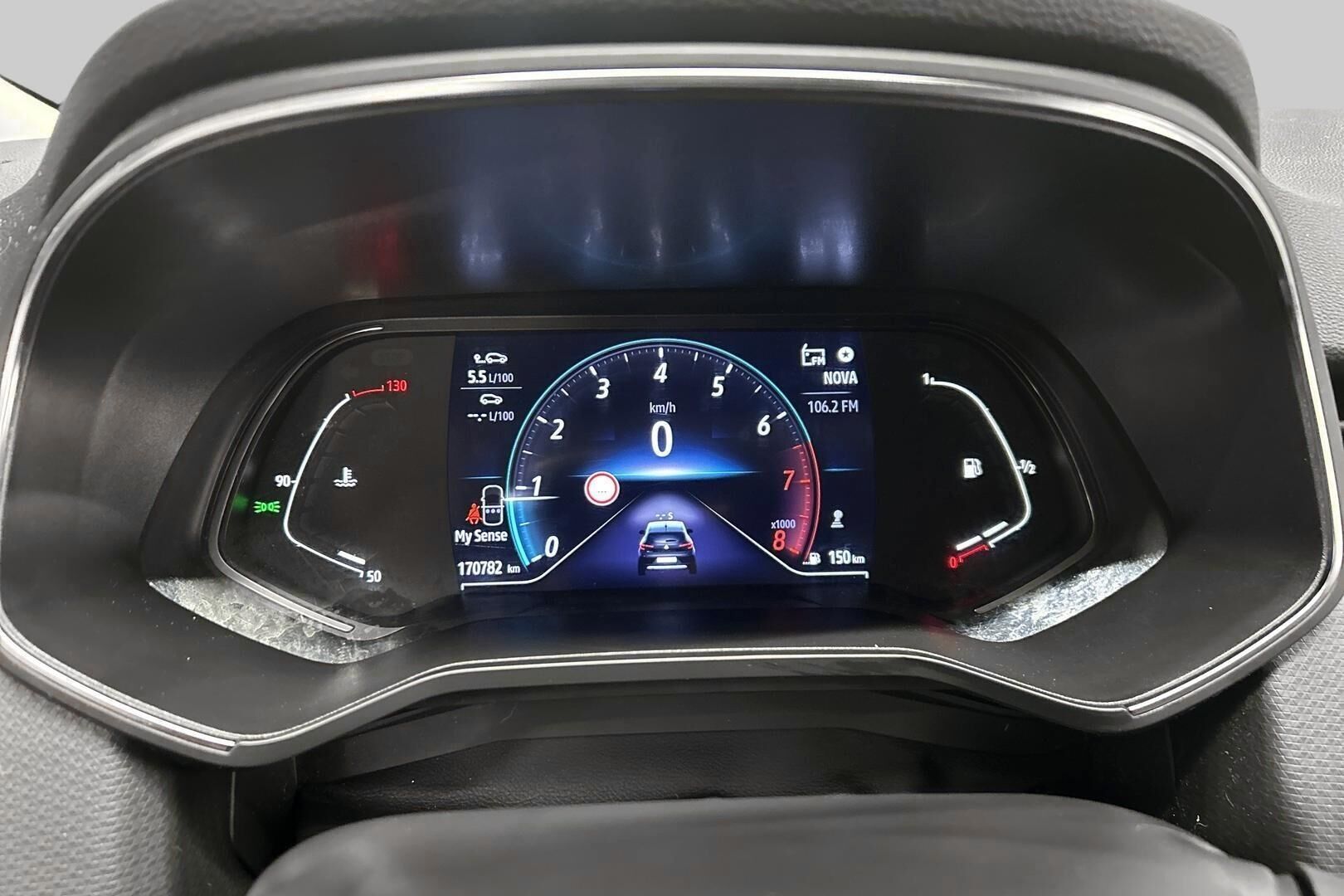 Renault Clio iso kuva 23